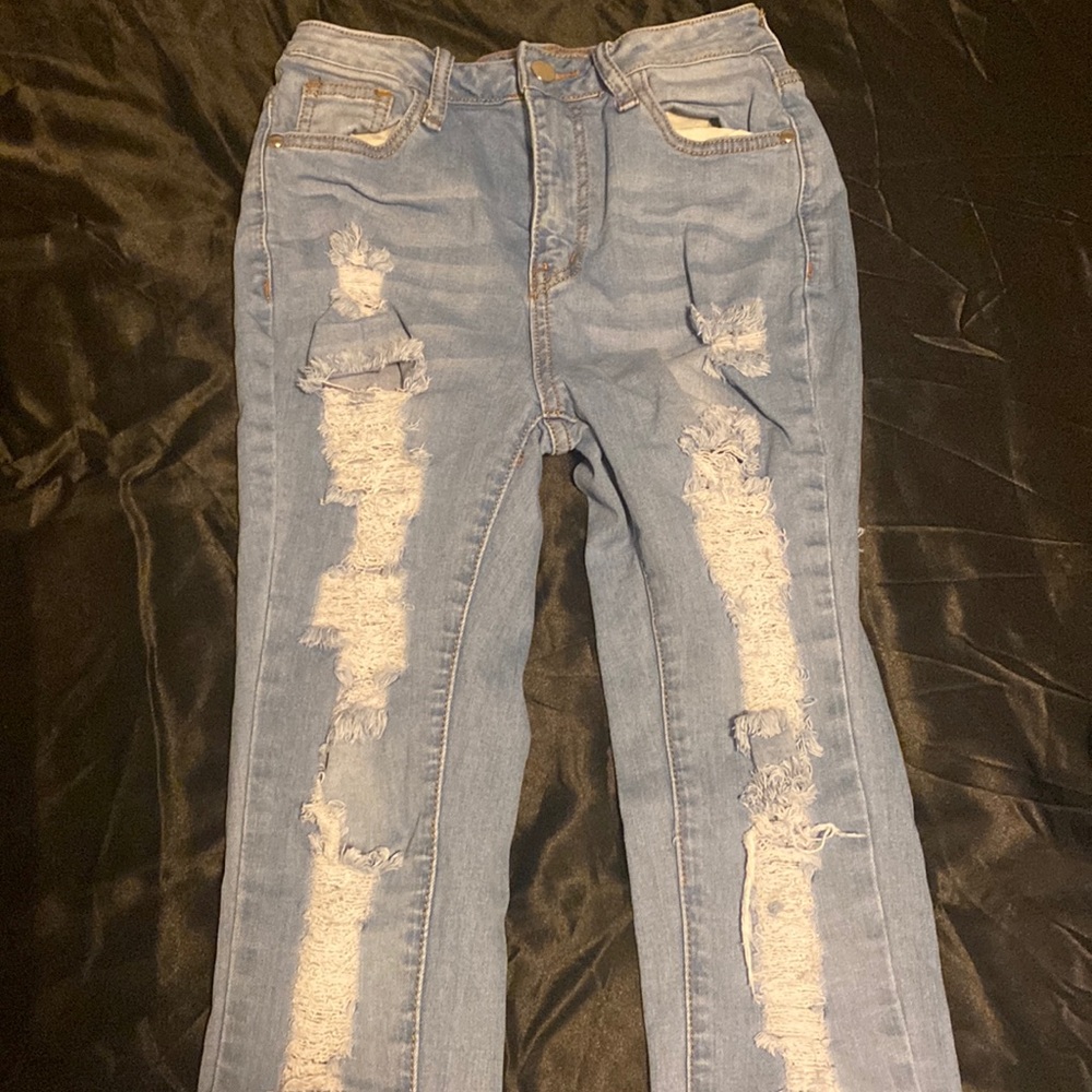 fashion nova ripped jeans